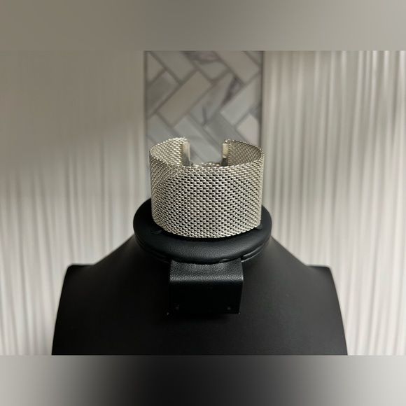 Jewelry - Mesh Silver Tone Metal Bracelet